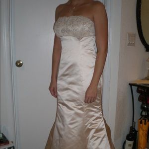 Vera Wang Couture Wedding Gown Dress